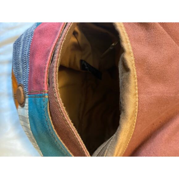 Fossil Patchwork Suede canvas Fold over messenger Top Handle Boho Charms - Picture 9 of 9